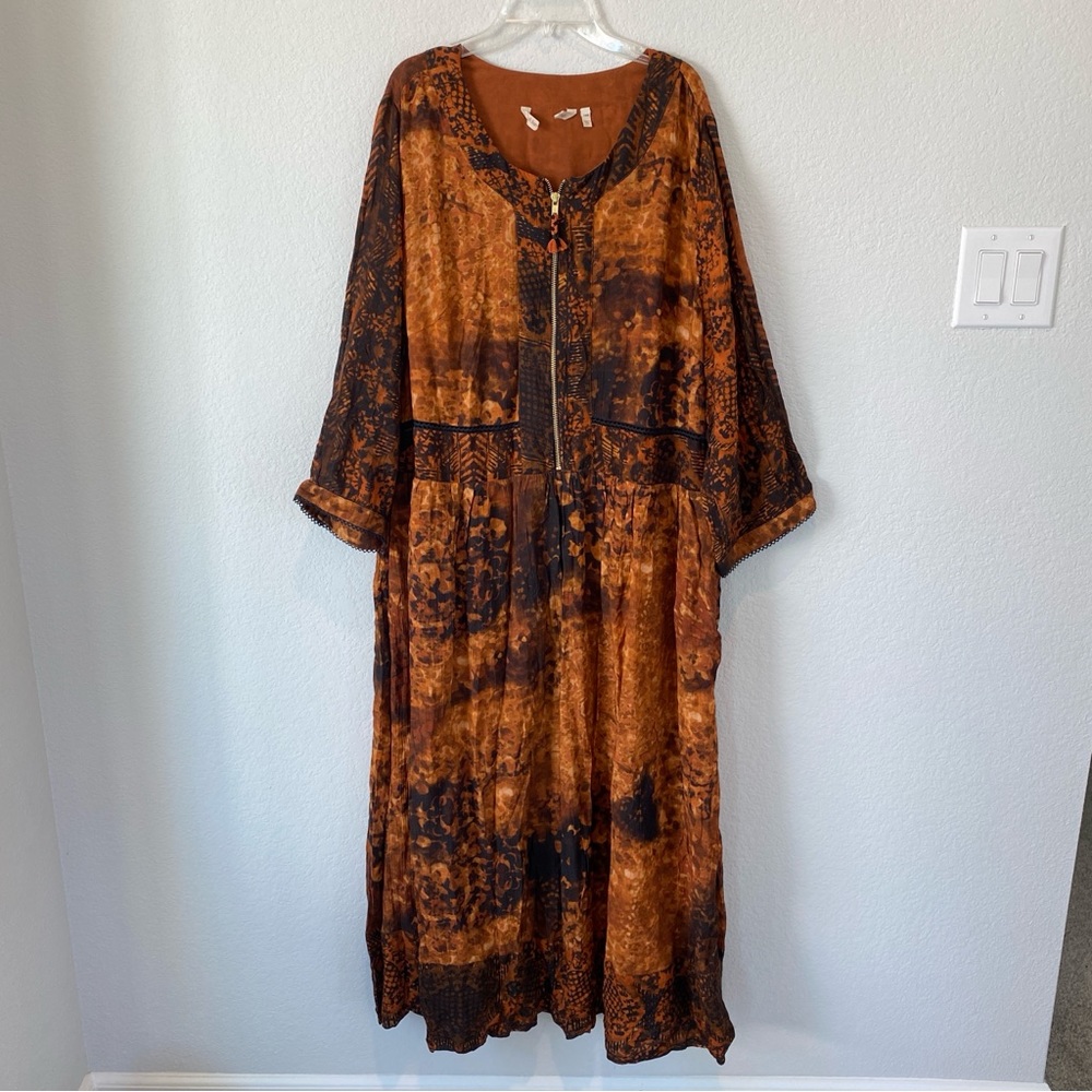 Soft Surroundings Earthy Tones Midi Dress